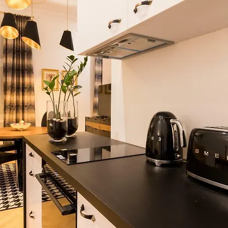 Zwierzyniecka A4you Apartment *